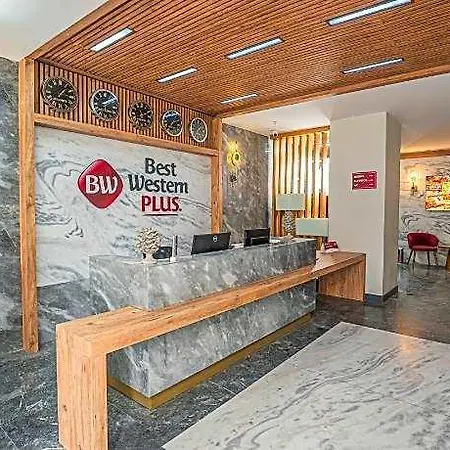 Hotel Port Royal And